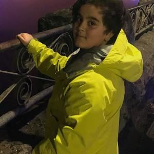 Meet your Posher, Adam